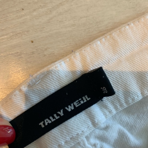 Jeans - Picture 4 of 6